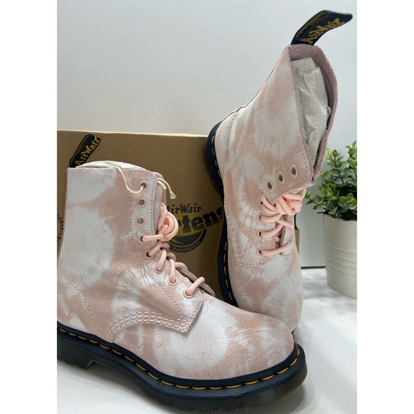 NEW Dr. Martens 1460 Pascal Women’s 8-Eye Lace Boots Tie Dye Suede Pink/White 7 - Picture 10 of 13